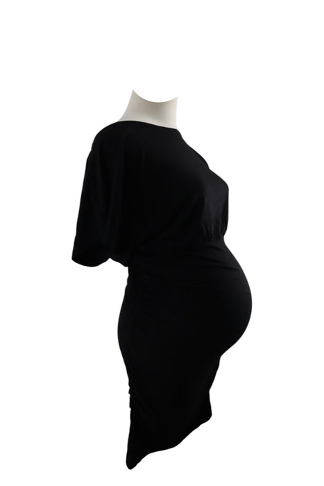A Black Short Sleeve Dresses from Isabella Oliver in size Maternity-XS for girl. (Back View)