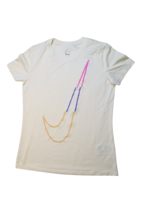 A Multicolour Short Sleeve Tops from Nike in size 13Y for girl. (Front View)