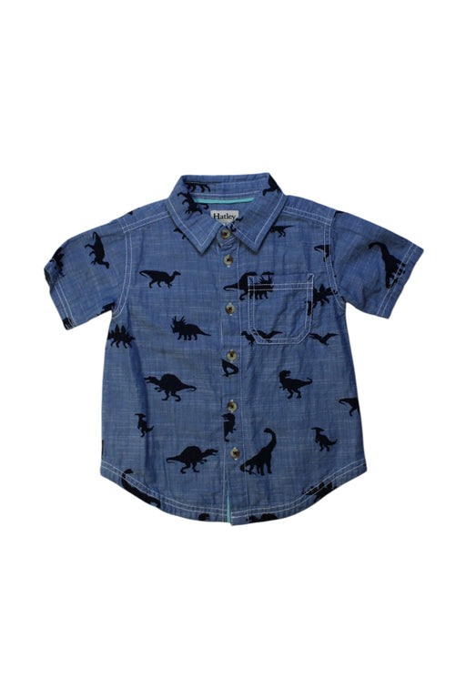 A Blue Short Sleeve Shirts from Hatley in size 2T for boy. (Front View)