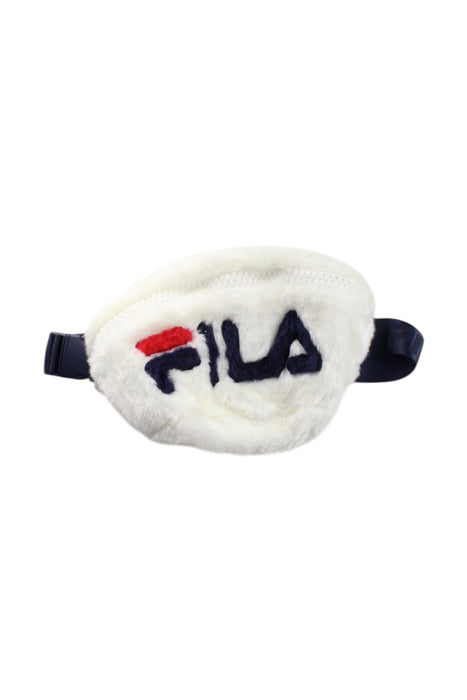 A White Bags from Fila in size O/S for neutral. (Front View)