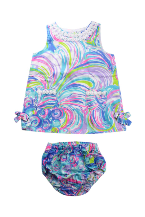 A Multicolour Shorts Sets from Lilly Pulitzer in size 12-18M for girl. (Front View)