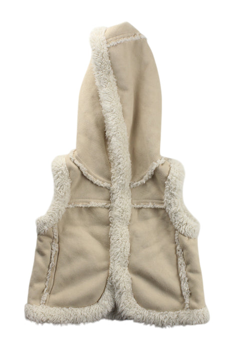 A Beige Outerwear Vests from Comme Ca Ism in size 18-24M for neutral. (Front View)
