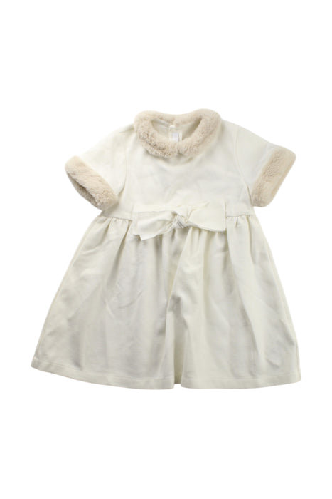 A Ivory Short Sleeve Dresses from Il Gufo in size 2T for girl. (Front View)