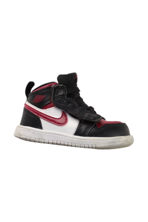 A Multicolour Sneakers from Air Jordan in size 18-24M for neutral. (Front View)
