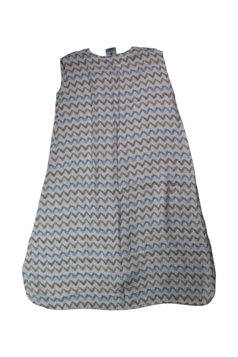 A White Sleepsacs from HALO in size 18-24M for neutral. (Back View)