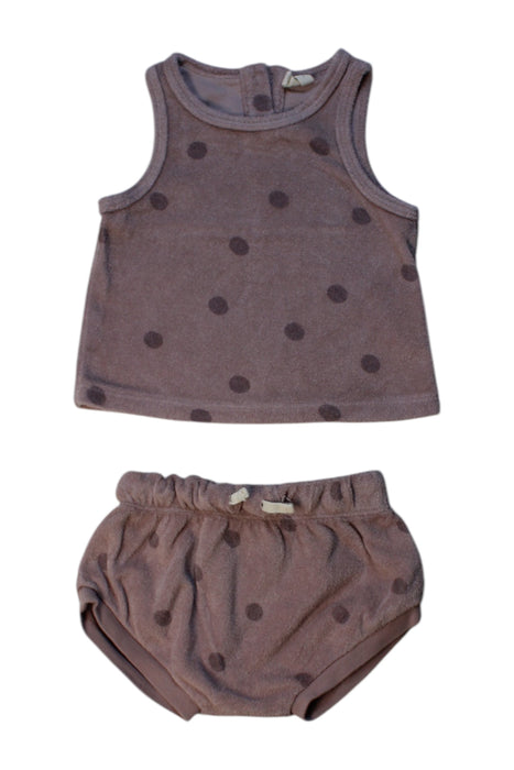 A Taupe Shorts Sets from Quincy Mae in size 3-6M for girl. (Front View)