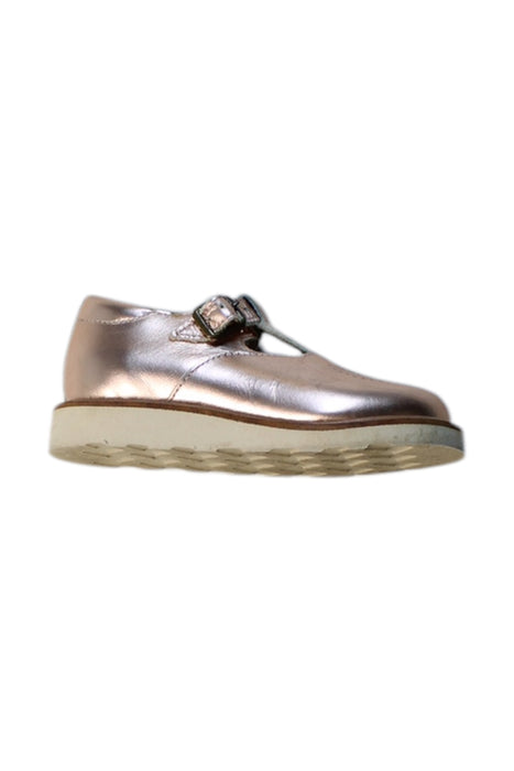A Metallic Dress Shoes from Young Soles in size 3T for girl. (Front View)