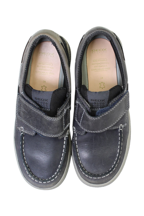 A Grey Sneakers from Geox in size 9Y for boy. (Back View)