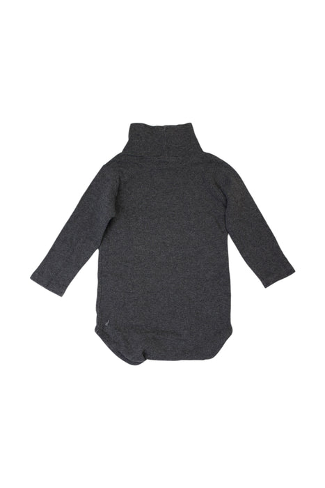 A Grey Long Sleeve Bodysuits from Bonpoint in size 12-18M for boy. (Back View)