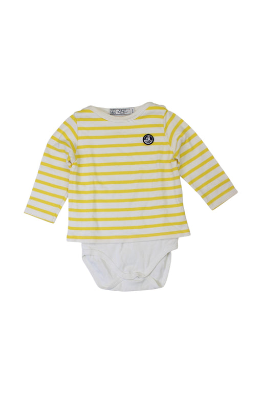 A White Long Sleeve Bodysuits from Petit Bateau in size 12-18M for boy. (Front View)