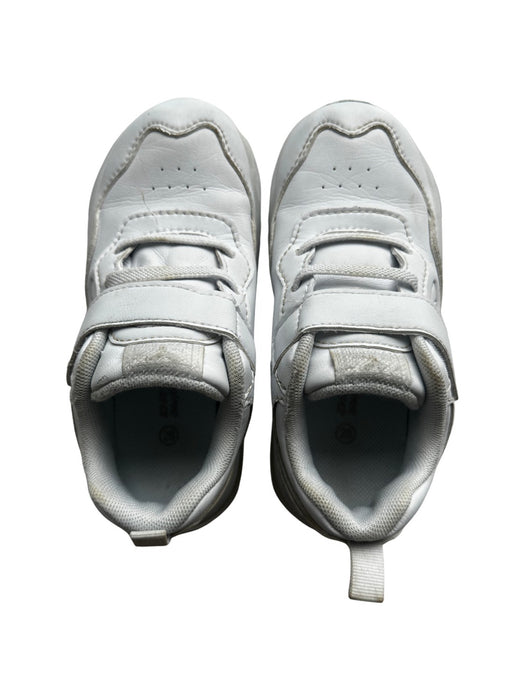 A White Sneakers from Dr. Kong in size 5T for boy. (Front View)