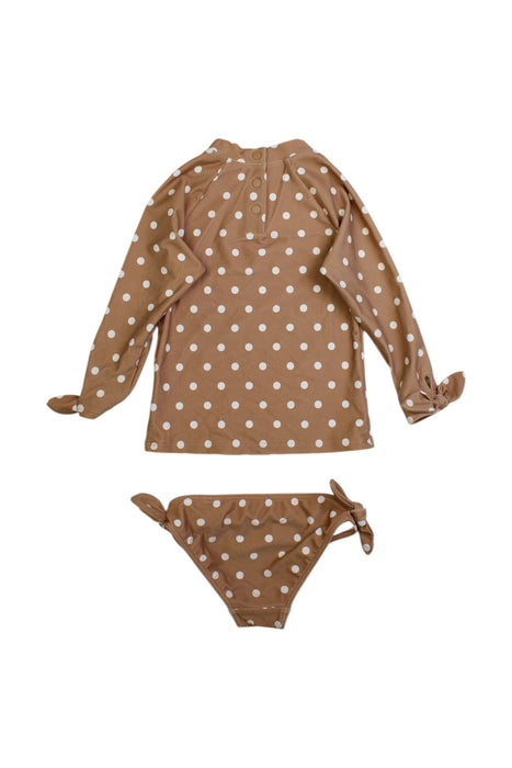 A Brown Rash Guards from Minnow in size 2T for girl. (Back View)