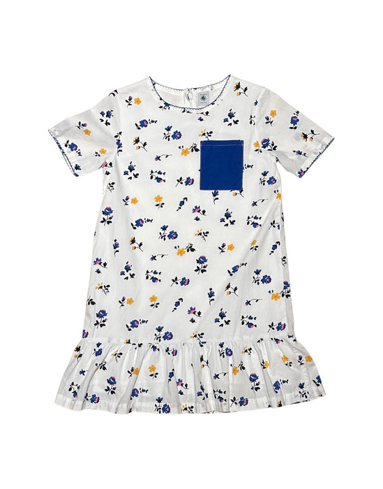 A White Short Sleeve Dresses from Petit Bateau in size 8Y for girl. (Front View)