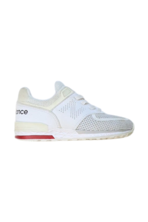 A White Sneakers from New Balance in size 4T for neutral. (Front View)