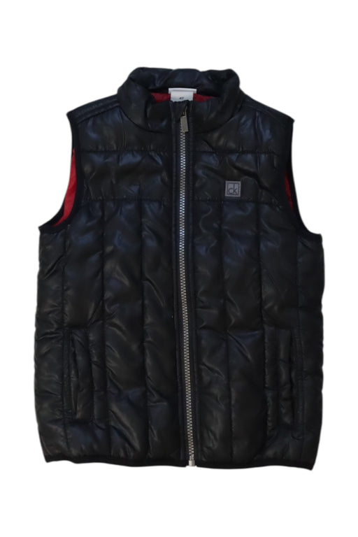 A Black Puffer/Quilted Coats & Outerwear from Calvin Klein in size 4T for boy. (Front View)