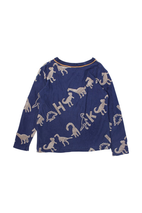 A Navy Crewneck Sweatshirts from Hakka in size 5T for girl. (Back View)