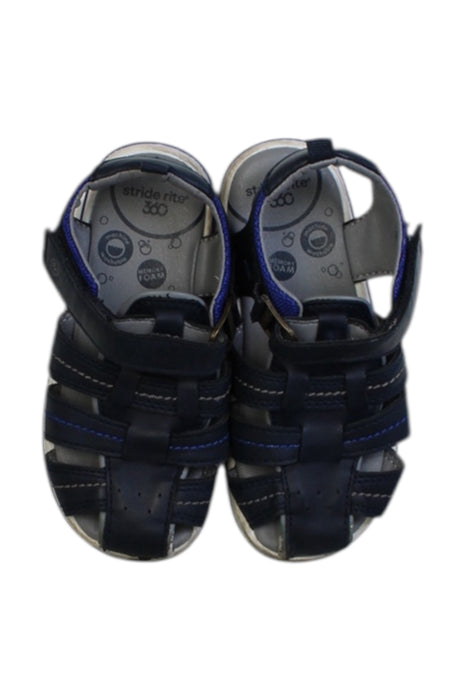 A Navy Sandals from Stride Rite in size 3T for boy. (Back View)