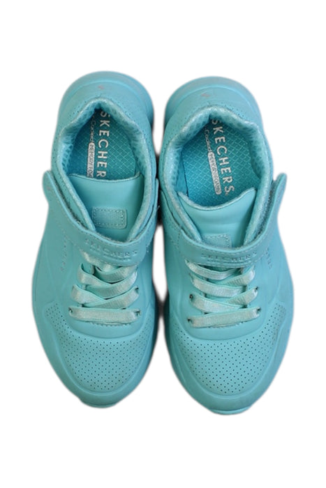 A Teal Sneakers from Skechers in size 6T for girl. (Back View)