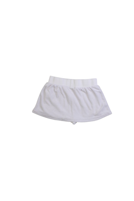 A White Skorts from Juicy Couture in size 6T for girl. (Back View)