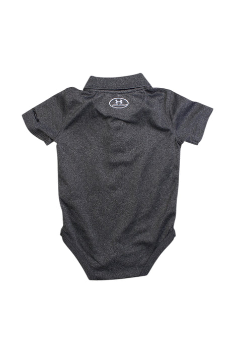 A Grey Short Sleeve Bodysuits from Under Armour in size 3-6M for boy. (Back View)