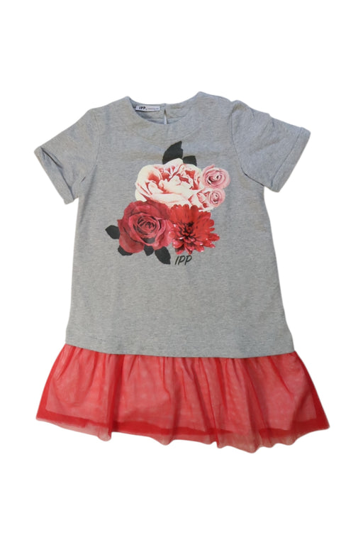 A Grey Short Sleeve Dresses from I Pinco Pallino in size 5T for girl. (Front View)