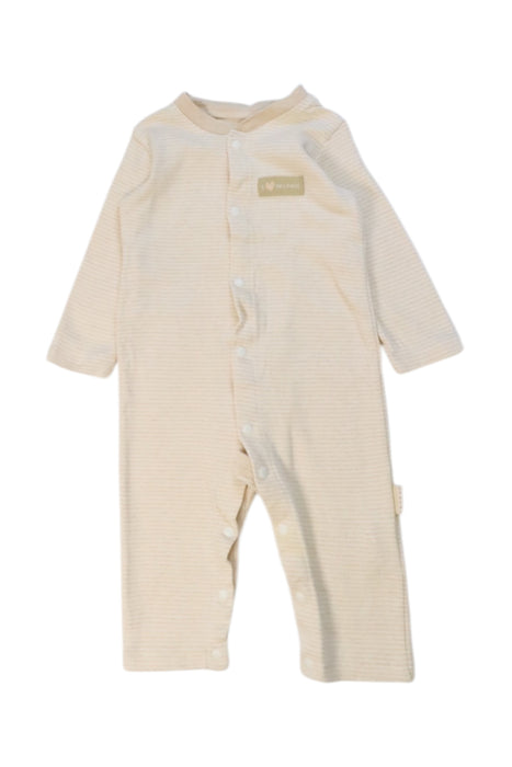 A Beige Long Sleeve Bodysuits from Natures Purest in size 3-6M for neutral. (Front View)