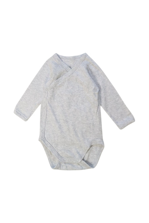 A Grey Long Sleeve Bodysuits from Petit Bateau in size 3-6M for neutral. (Front View)