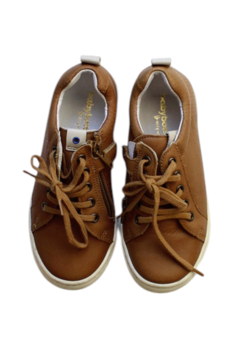 A Brown Sneakers from Babybotte in size 5T for boy. (Back View)