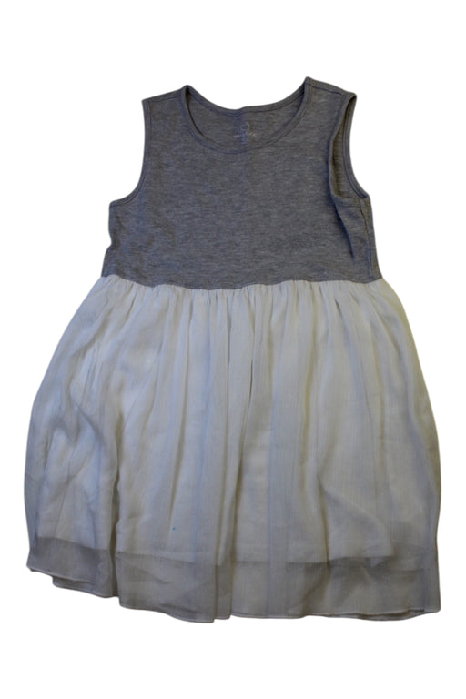 A Grey Sleeveless Dresses from Chickeeduck in size 6T for girl. (Front View)