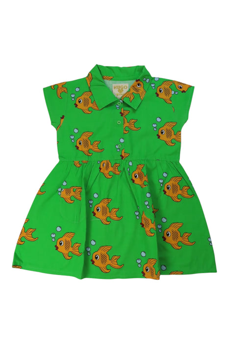 A Green Sleeveless Dresses from Hugo Loves Tiki in size 4T for girl. (Front View)
