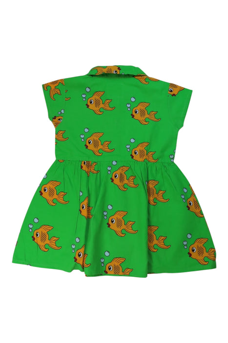 A Green Sleeveless Dresses from Hugo Loves Tiki in size 4T for girl. (Back View)