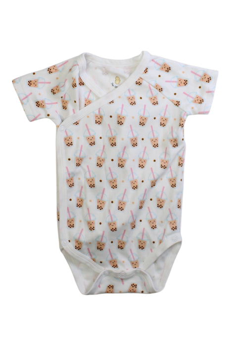 A Multicolour Short Sleeve Bodysuits from The Wee Bean in size 0-3M for neutral. (Front View)