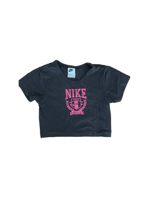A Pink Short Sleeve T Shirts from Nike in size 11Y for neutral. (Front View)