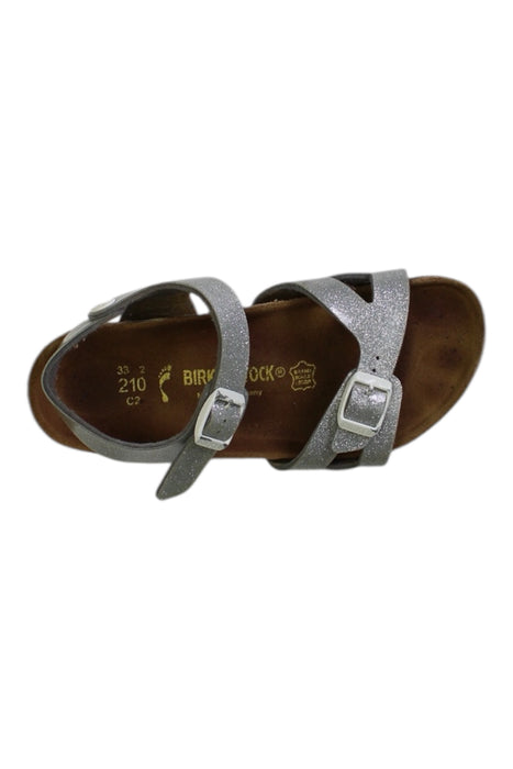 A Silver Sandals from Birkenstock in size 7Y for girl. (Front View)