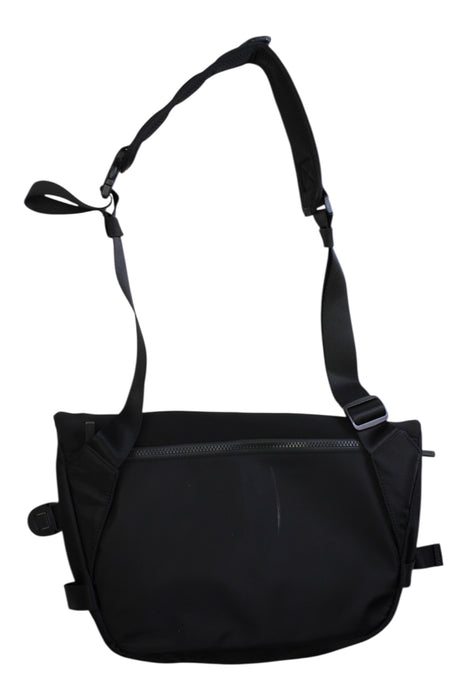 A Black Bags from Fila in size O/S for neutral. (Back View)