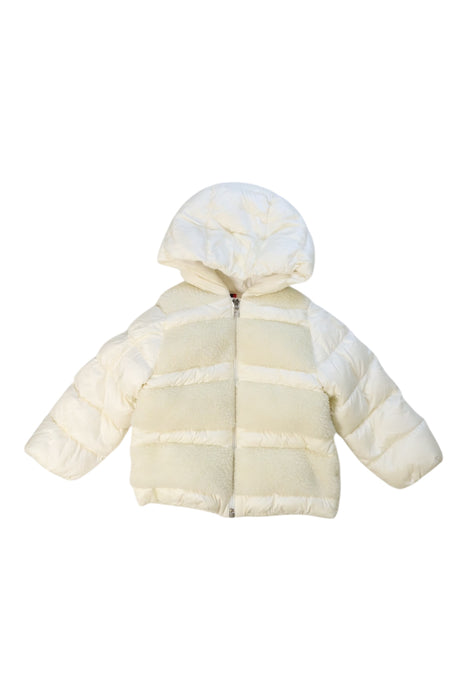 A White Puffer/Quilted Coats & Outerwear from Moncler in size 12-18M for girl. (Front View)