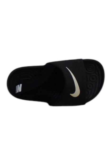A Black Slip Ons from Nike in size 3T for boy. (Front View)