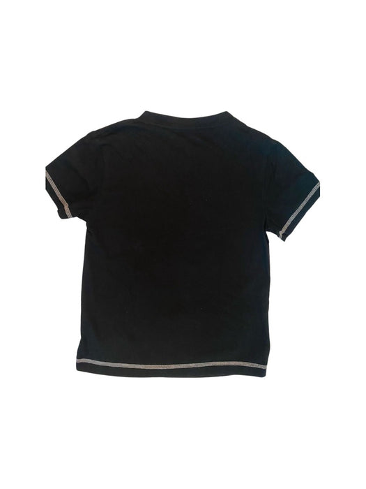 A Black Short Sleeve T Shirts from Nike in size 7Y for boy. (Back View)