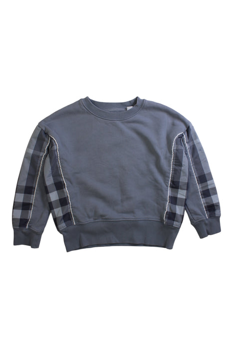 A Grey Crewneck Sweatshirts from Burberry in size 4T for boy. (Front View)
