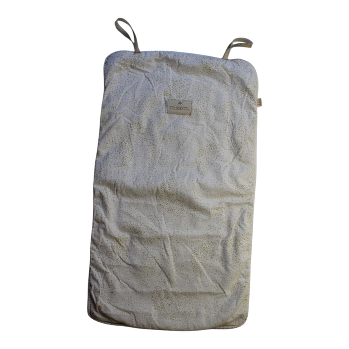 A Beige Changing Mats & Covers from Nobodinoz in size Newborn for girl. (Front View)