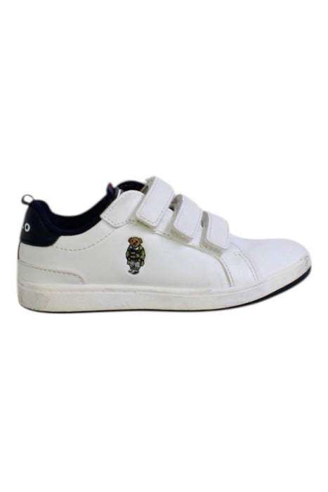 A White Sneakers from Polo Ralph Lauren in size 4T for boy. (Front View)