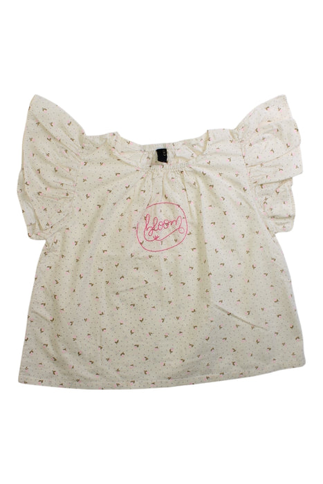 A Ivory Short Sleeve Tops from Eclair Eclair in size 4T for girl. (Front View)