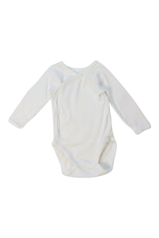 A White Long Sleeve Bodysuits from Petit Bateau in size 0-3M for neutral. (Front View)
