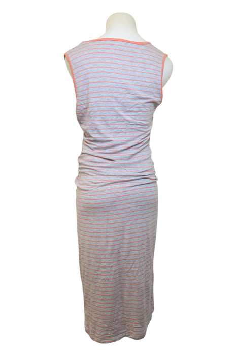 A Pink Sleeveless Dresses from Ripe in size Maternity-M for maternity. (Back View)