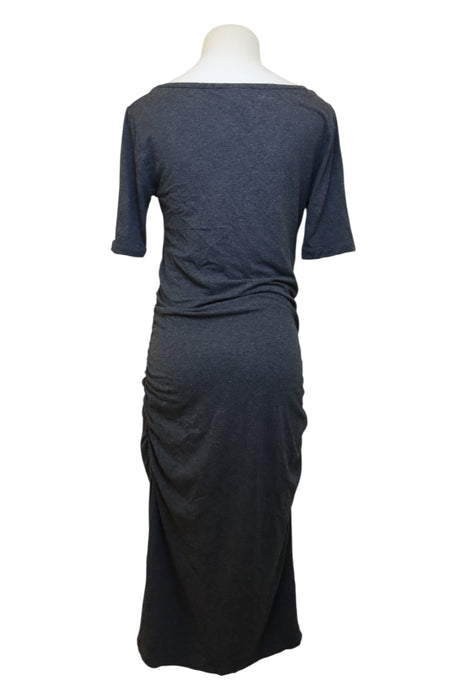 A Grey Short Sleeve Dresses from Isabella Oliver in size Maternity-M for maternity. (Back View)
