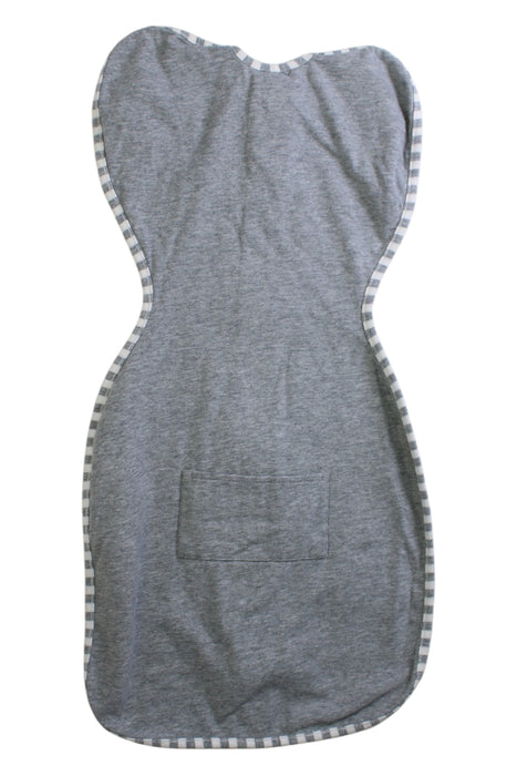 A Grey Swaddles from Love To Dream in size 0-3M for neutral. (Back View)