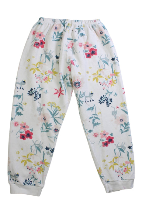 A White Sweatpants from Petit Bateau in size 5T for girl. (Back View)