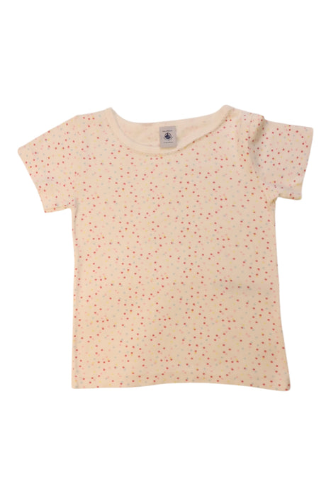 A Ivory Short Sleeve T Shirts from Petit Bateau in size 4T for girl. (Front View)
