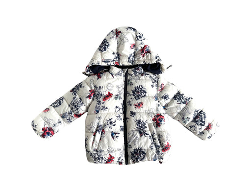A White Puffer/Quilted Coats & Outerwear from Petit Bateau in size 6T for neutral. (Front View)