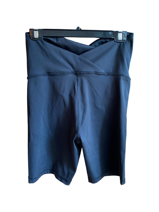 A Black Active Shorts from Ingrid & Isabel in size M for neutral. (Back View)